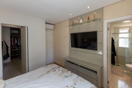 Apartamento à venda com 113m², 3 quartos e 2 vagas Apartamento à venda com 113m², 3 quartos e 2 vagasSuíte 1