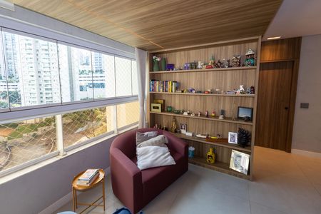 Apartamento à venda com 113m², 3 quartos e 2 vagas Apartamento à venda com 113m², 3 quartos e 2 vagasSala