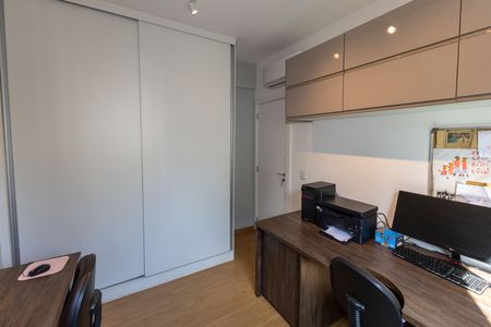 Apartamento à venda com 113m², 3 quartos e 2 vagas Apartamento à venda com 113m², 3 quartos e 2 vagasQuarto 1