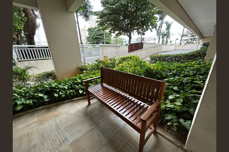 Apartamento à venda com 65m², 2 quartos e 1 vagaÁrea comum