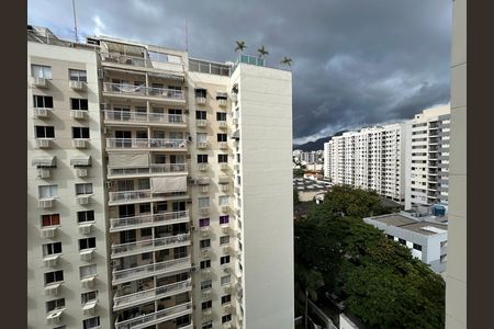 Apartamento à venda com 65m², 2 quartos e 1 vagaVista da varanda