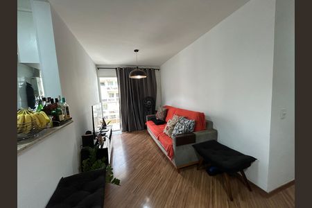 Apartamento à venda com 65m², 2 quartos e 1 vagaSala