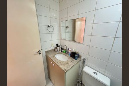 Apartamento à venda com 65m², 2 quartos e 1 vagaBanheiro da Suíte