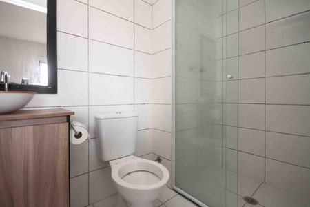 Banheiro de apartamento para alugar com 1 quarto, 35m² em Vila Graciosa, São Paulo