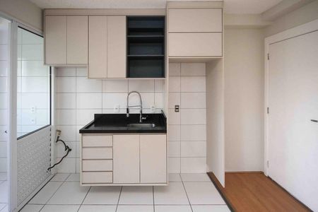 Cozinha de apartamento para alugar com 1 quarto, 35m² em Vila Graciosa, São Paulo