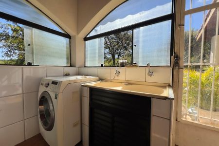 Casa à venda com 3000m², 5 quartos e 6 vagas