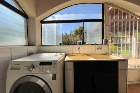 Casa à venda com 3000m², 5 quartos e 6 vagas