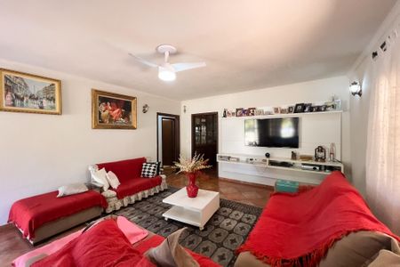 Casa à venda com 5 quartos, 3000m² em Vila Capuava, Valinhos