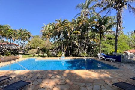 Casa à venda com 3000m², 5 quartos e 6 vagas