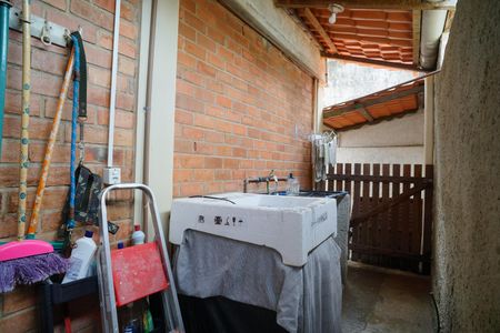Casa para alugar com 203m², 3 quartos e 1 vaga Casa para alugar com 203m², 3 quartos e 1 vagaÁrea de Serviço