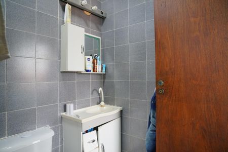Casa para alugar com 203m², 3 quartos e 1 vaga Casa para alugar com 203m², 3 quartos e 1 vagaBanheiro da Suíte