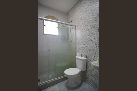 Casa para alugar com 203m², 3 quartos e 1 vaga Casa para alugar com 203m², 3 quartos e 1 vagaBanheiro Social