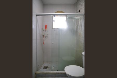 Casa para alugar com 203m², 3 quartos e 1 vaga Casa para alugar com 203m², 3 quartos e 1 vagaBanheiro Social