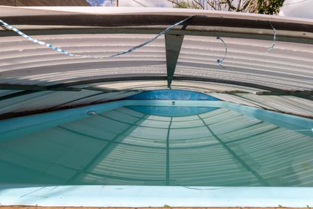 Casa para alugar com 160m², 2 quartos e 3 vagas Casa para alugar com 160m², 2 quartos e 3 vagasPiscina