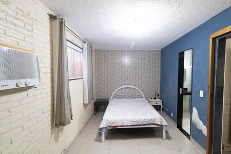 Quarto 2 de casa para alugar com 2 quartos, 160m² em Guaratiba, Rio de Janeiro