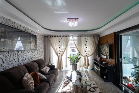 Sala de casa à venda com 3 quartos, 249m² em Jardim Santa Maria, São Paulo