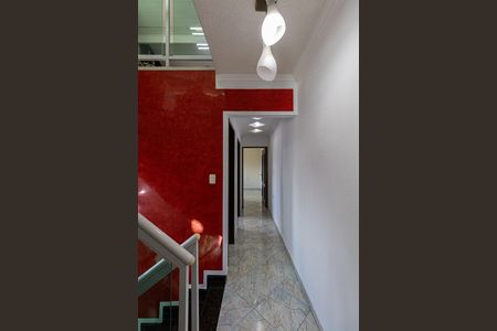 Casa à venda com 249m², 3 quartos e 5 vagasCorredor