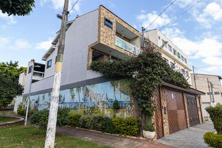 Casa à venda com 249m², 3 quartos e 5 vagasFachada