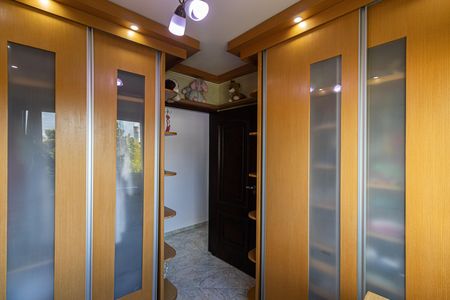Casa à venda com 249m², 3 quartos e 5 vagasQuarto 1