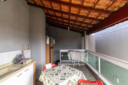 Casa à venda com 249m², 3 quartos e 5 vagasChurrasqueira