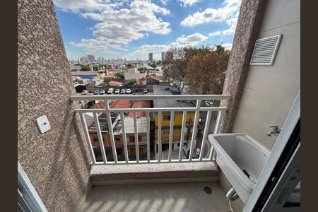 Apartamento à venda com 37m², 2 quartos e 1 vaga Apartamento à venda com 37m², 2 quartos e 1 vagaÁrea de serviço