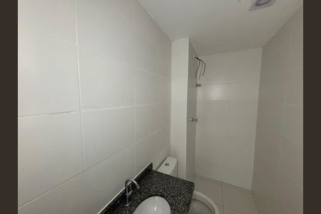 Apartamento à venda com 37m², 2 quartos e 1 vaga Apartamento à venda com 37m², 2 quartos e 1 vagaBanheiro