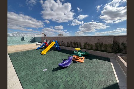 Apartamento à venda com 37m², 2 quartos e 1 vaga Apartamento à venda com 37m², 2 quartos e 1 vagaPlayground