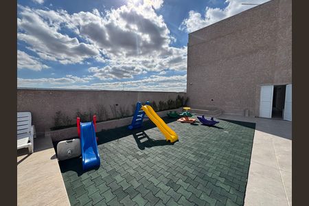 Apartamento à venda com 37m², 2 quartos e 1 vaga Apartamento à venda com 37m², 2 quartos e 1 vagaPlayground