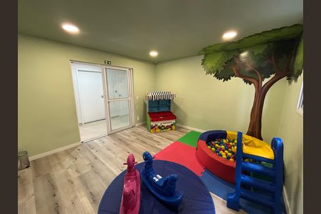 Apartamento à venda com 37m², 2 quartos e 1 vaga Apartamento à venda com 37m², 2 quartos e 1 vagaPlayground