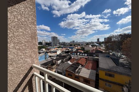 Apartamento à venda com 37m², 2 quartos e 1 vaga Apartamento à venda com 37m², 2 quartos e 1 vagaVaranda