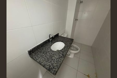 Apartamento à venda com 37m², 2 quartos e 1 vaga Apartamento à venda com 37m², 2 quartos e 1 vagaBanheiro