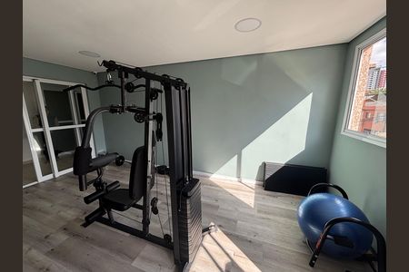 Apartamento à venda com 37m², 2 quartos e 1 vaga Apartamento à venda com 37m², 2 quartos e 1 vagaÁrea comum - Academia