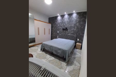 Casa à venda com 126m², 2 quartos e 1 vagaQuarto