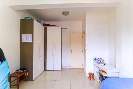Casa à venda com 363m², 4 quartos e 20 vagas Casa à venda com 363m², 4 quartos e 20 vagasQuarto 2