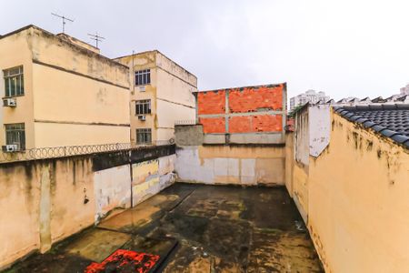 Casa à venda com 363m², 4 quartos e 20 vagas Casa à venda com 363m², 4 quartos e 20 vagasQuarto 2 vista