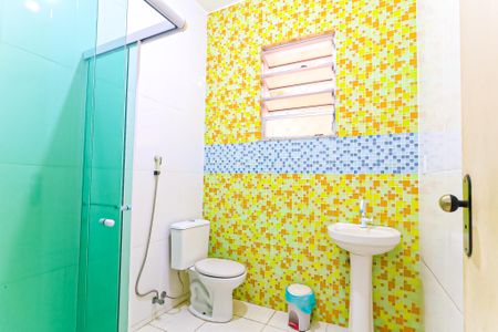 Casa à venda com 363m², 4 quartos e 20 vagas Casa à venda com 363m², 4 quartos e 20 vagasBanheiro Social