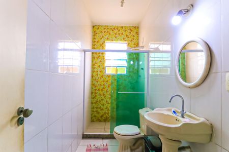 Casa à venda com 363m², 4 quartos e 20 vagas Casa à venda com 363m², 4 quartos e 20 vagasBanheiro Social