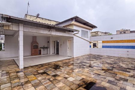 Casa à venda com 363m², 4 quartos e 20 vagas Casa à venda com 363m², 4 quartos e 20 vagasTerraço