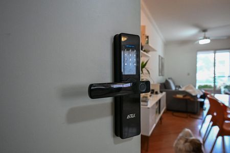Apartamento à venda com 69m², 3 quartos e 1 vagaFechadura Eletrônica