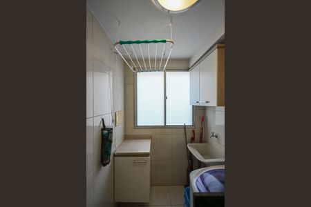 Apartamento à venda com 69m², 3 quartos e 1 vagaÁrea de Serviço 