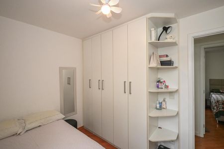Apartamento à venda com 69m², 3 quartos e 1 vagaQuarto 2