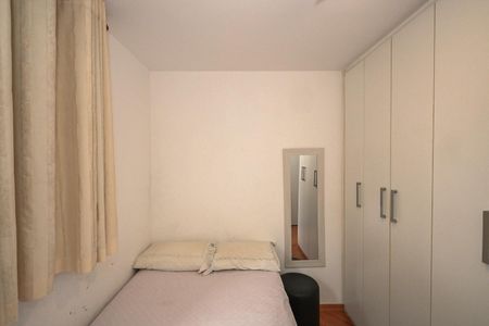Apartamento à venda com 69m², 3 quartos e 1 vagaQuarto 2