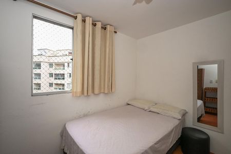 Apartamento à venda com 69m², 3 quartos e 1 vagaQuarto 2