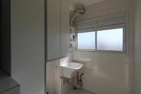 Apartamento para alugar com 70m², 2 quartos e 1 vaga Apartamento para alugar com 70m², 2 quartos e 1 vagaÁrea de Serviço