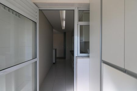 Apartamento para alugar com 70m², 2 quartos e 1 vaga Apartamento para alugar com 70m², 2 quartos e 1 vagaÁrea de Serviço