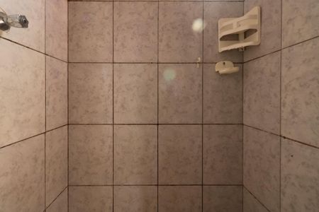 Banheiro de casa para alugar com 1 quarto, 25m² em Vila Conceicao, Diadema