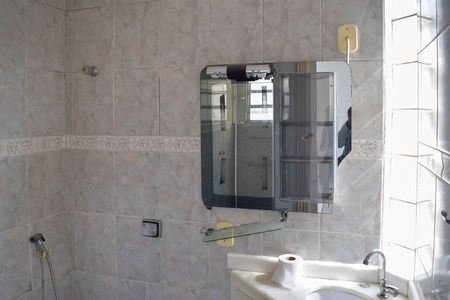 Casa à venda com 150m², 2 quartos e 3 vagas Casa à venda com 150m², 2 quartos e 3 vagasBanheiro da Suíte 1