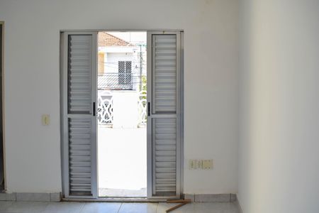 Casa à venda com 150m², 2 quartos e 3 vagas Casa à venda com 150m², 2 quartos e 3 vagasSuíte