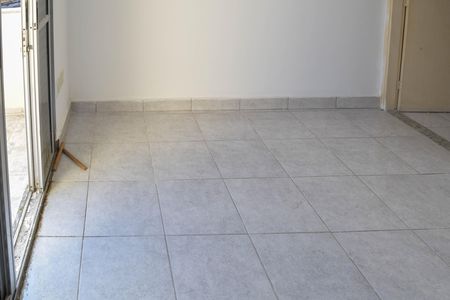 Casa à venda com 150m², 2 quartos e 3 vagas Casa à venda com 150m², 2 quartos e 3 vagasSuíte