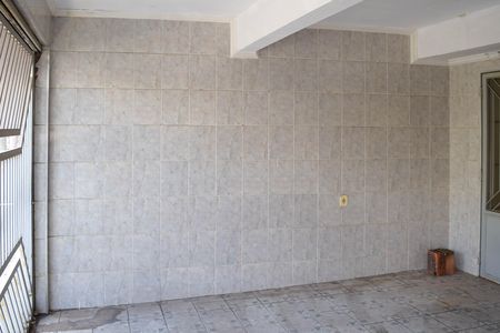 Casa à venda com 150m², 2 quartos e 3 vagas Casa à venda com 150m², 2 quartos e 3 vagasGaragem